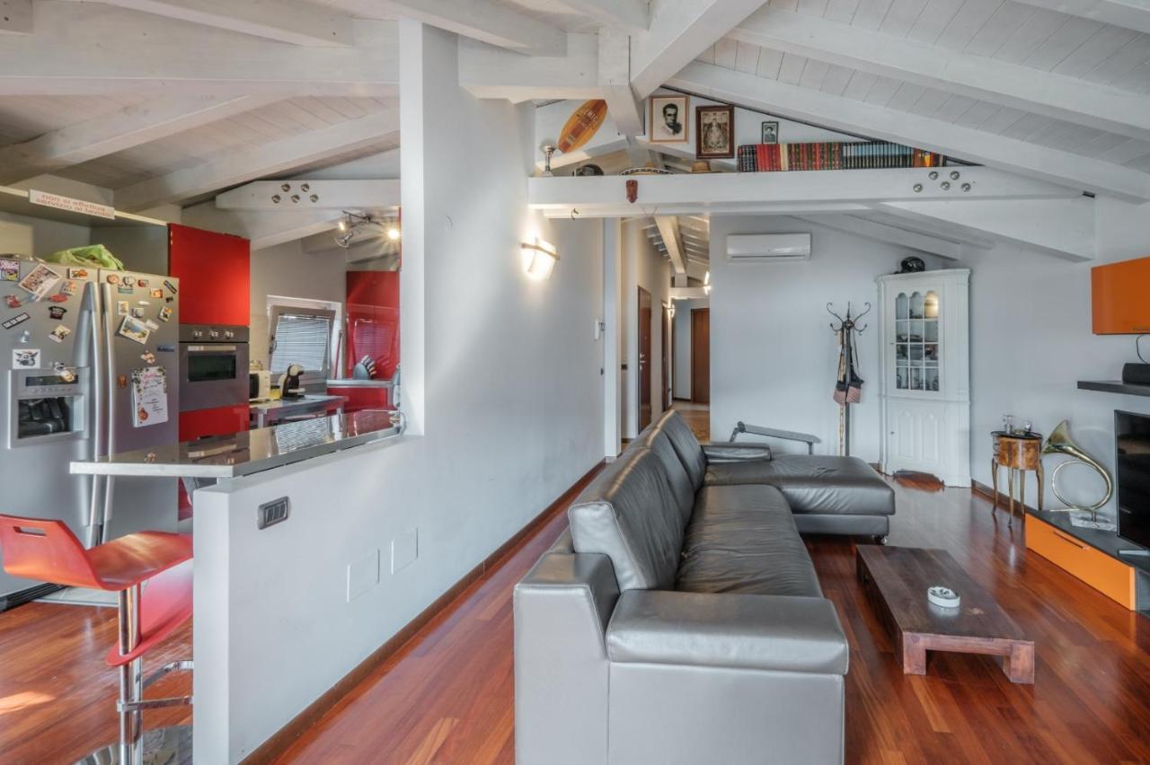 Casa Dana Apartment Sale Marasino Luaran gambar